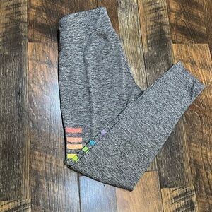 Justice Girls Gray Leggings With Rainbow Letter‎ Justice On One Leg, Size 10
